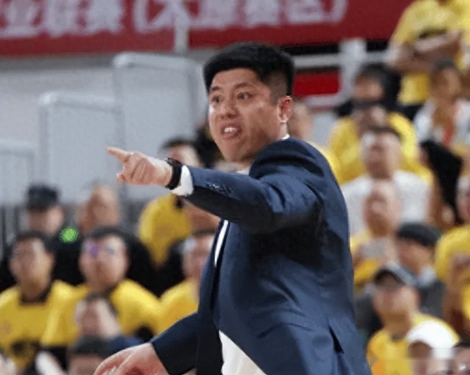 胜广州采访！潘江不满防守，确定迪亚洛回归！张宁渴望为国效力！