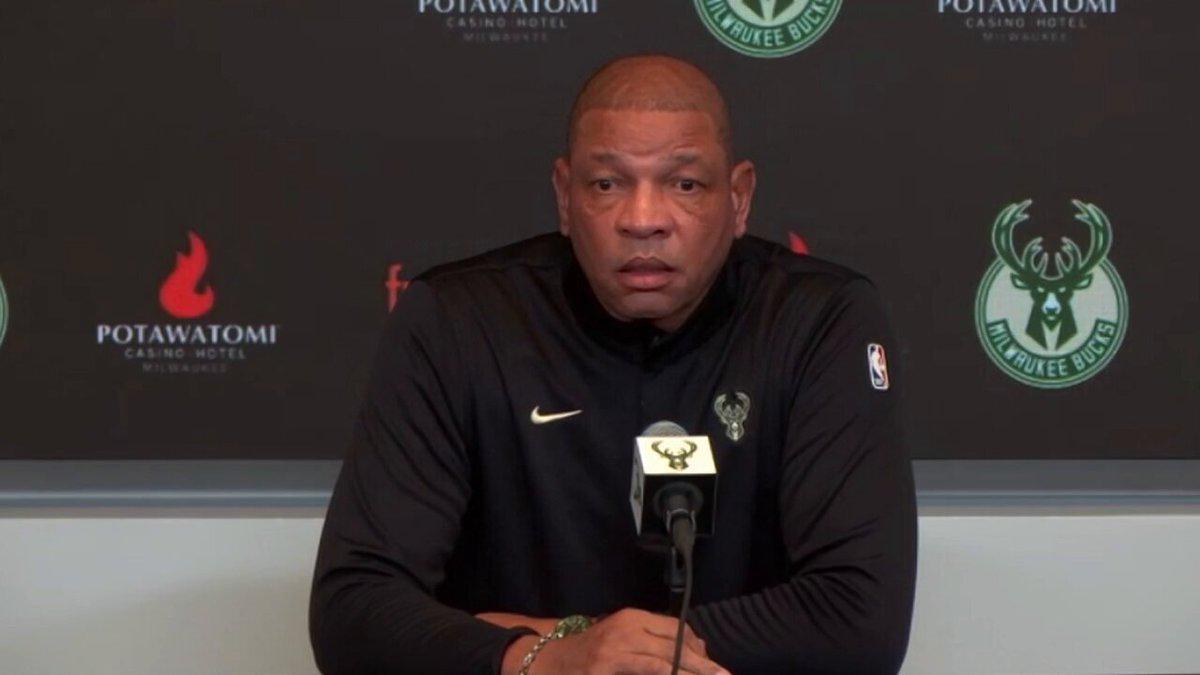 里弗斯：字母哥从未要求被交易，他爱密尔沃基和雄鹿队