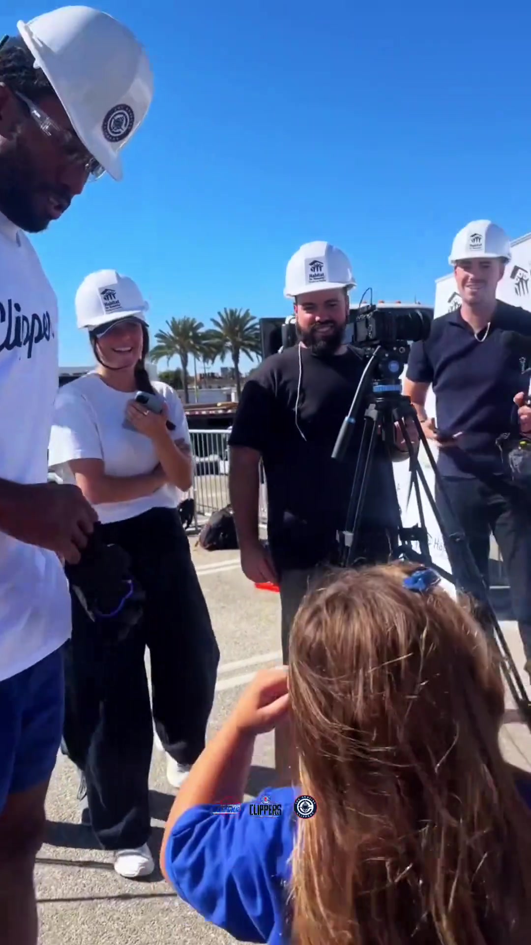 还在长身体小女孩问小