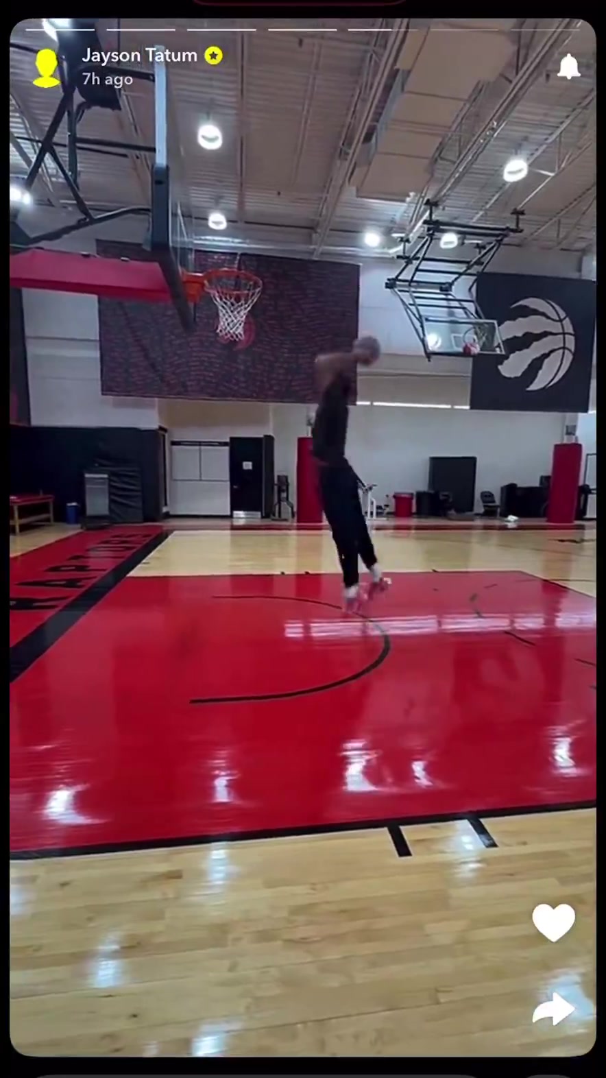 耐杀王塔图姆晒自己大