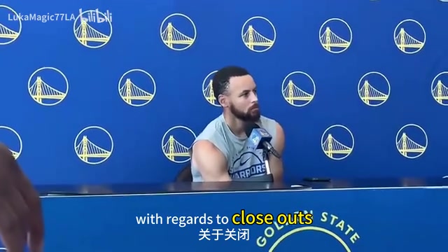 库里欢迎投篮手臂接触